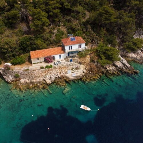 Robinson House Sanja Gdinj  3