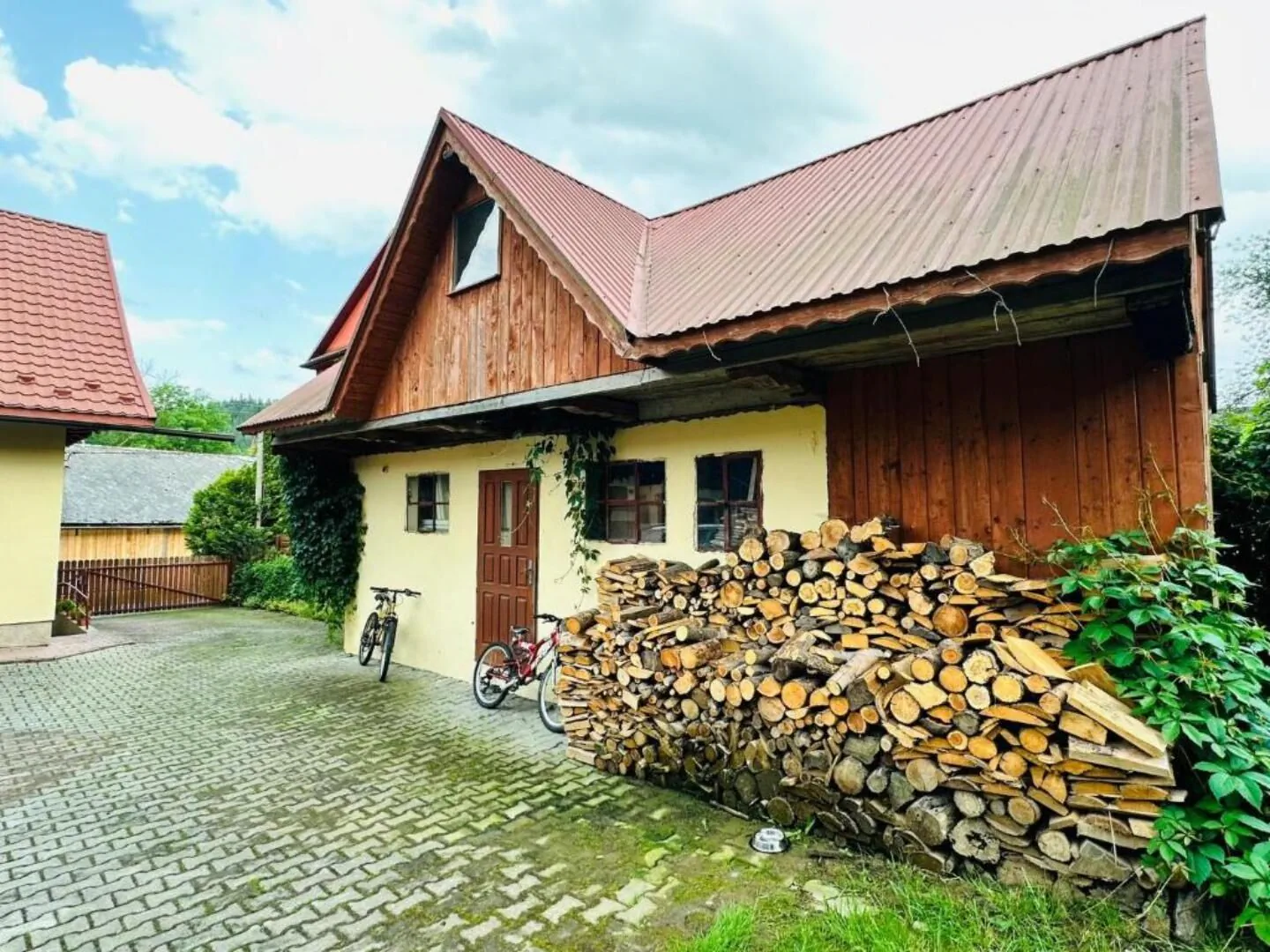 Domek nad potokiem Kacwin