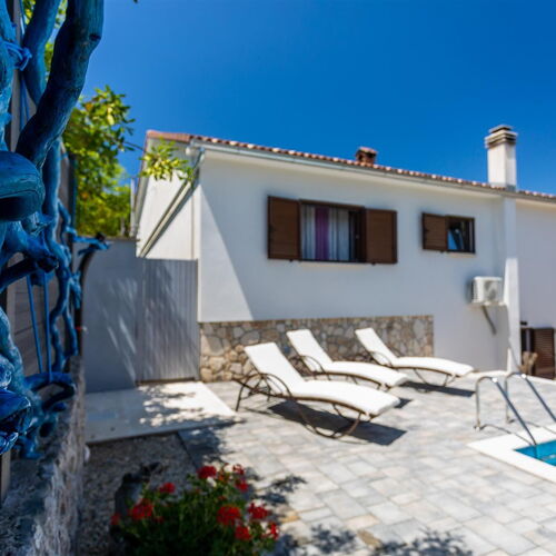 Apartment Roko Hlapa Krk  4
