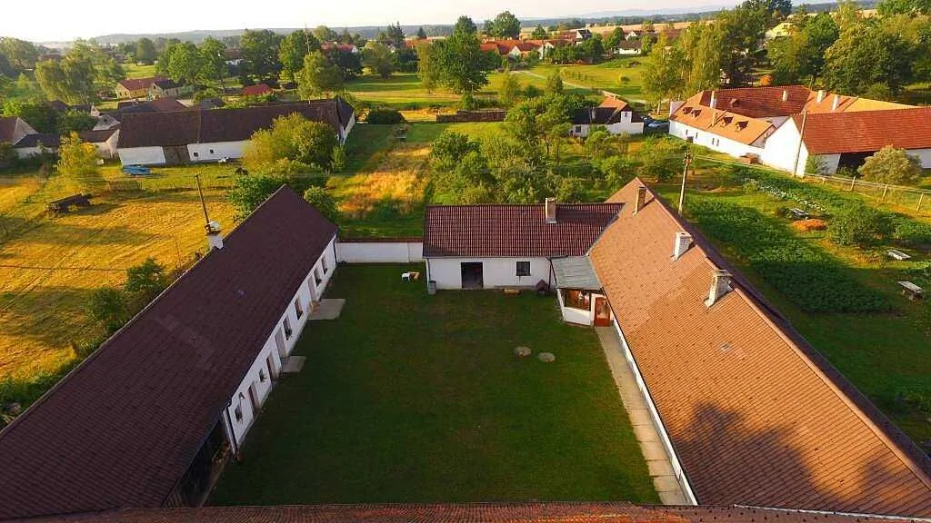 Šafářův statek Hrachoviště