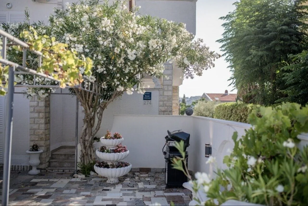 Apartmani Hotic Orhideja Barbat