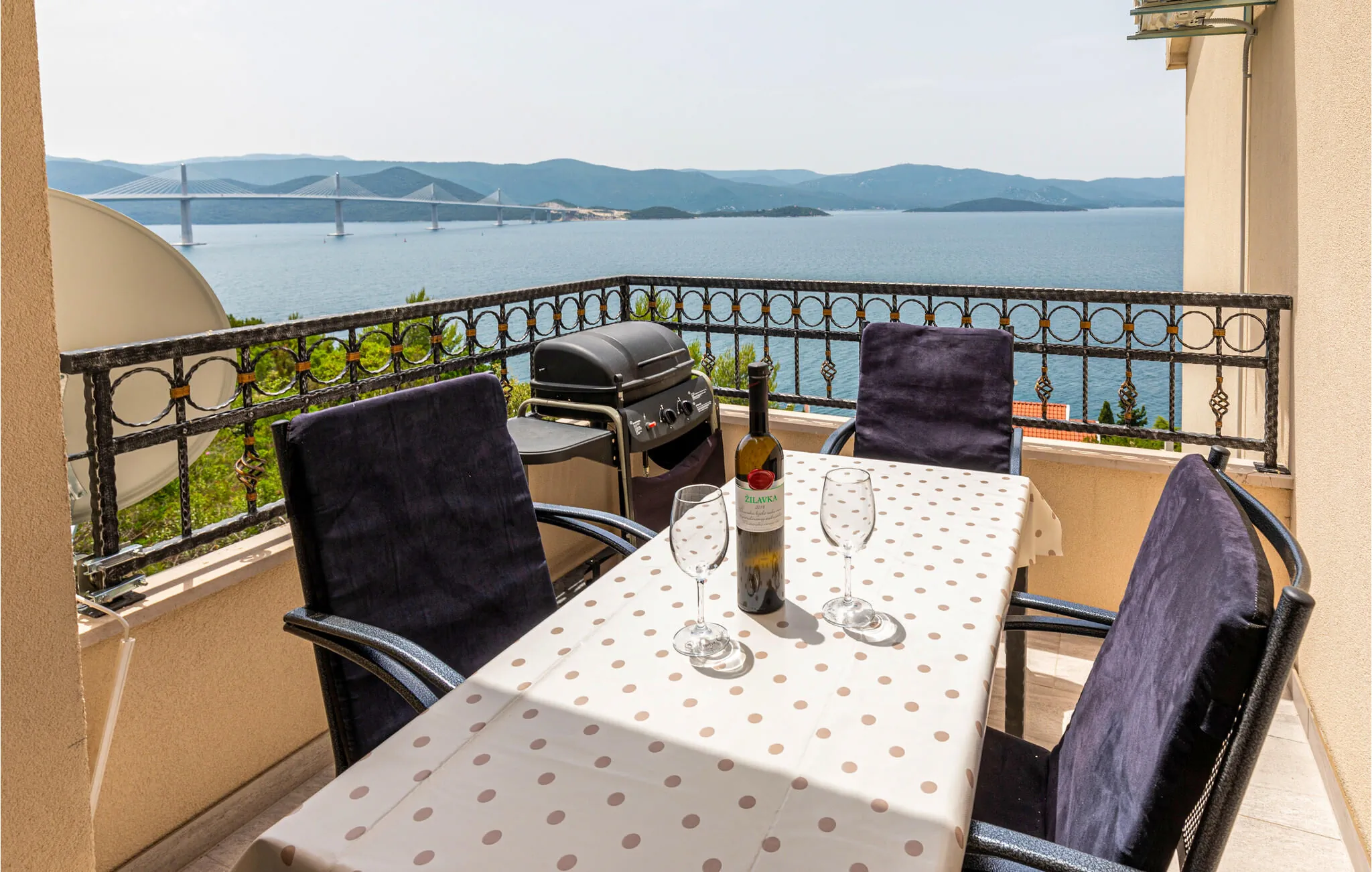 Apartman Komarna - CDR536