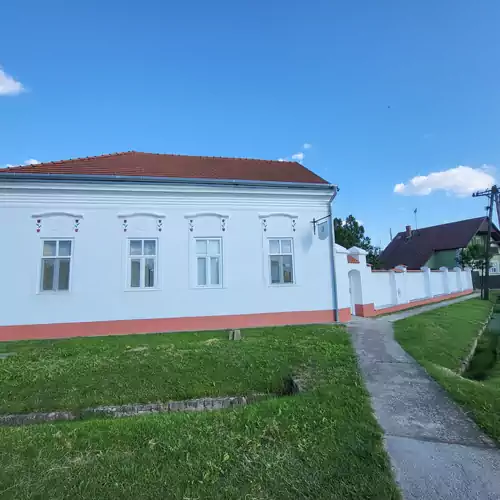 Thermália Vendégházak - Tulipán Kaba 001 kép