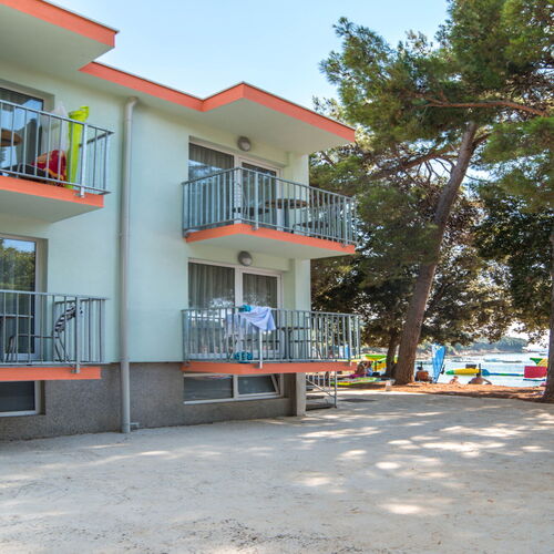 Centinera Resort Banjole  3
