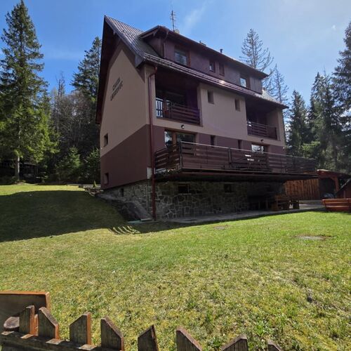 Chata Lieskovec - chata v lese blízko zubačky Tatranská Štrba