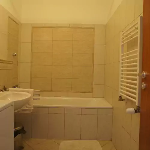 Club 218 Wellness Gold 1. Apartman Siófok 014 kép