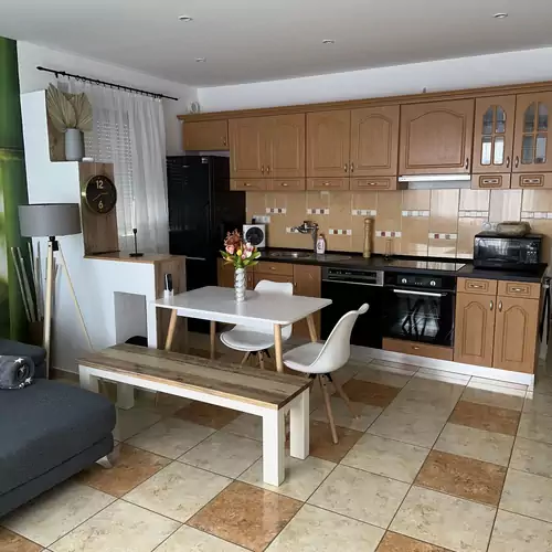 Víztorony Apartman Komló 039 kép