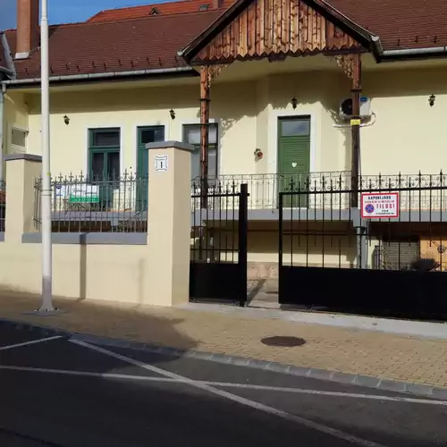 Kedvenc Apartman Eger 010 kép