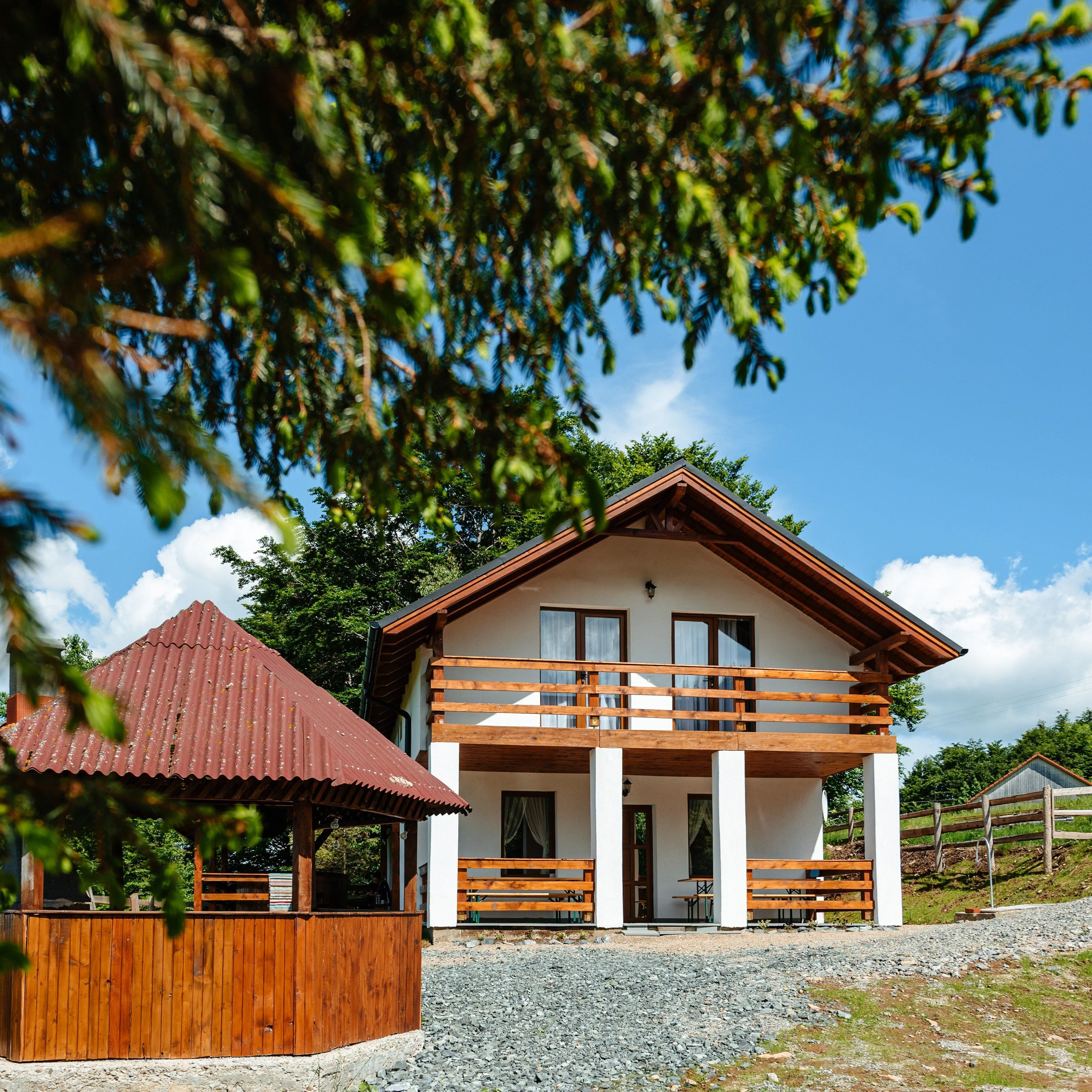 Casa din Munți Rogojel