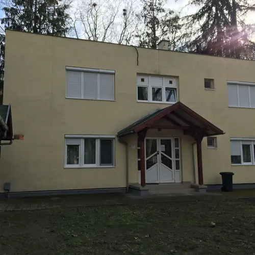 &Eacute;p&uuml;let k&uuml;lső