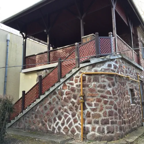 Apartman felj&aacute;rat 
