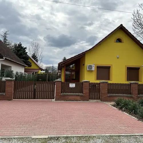 Gyöngy 2 Vendégház Berekfürdő 001 kép