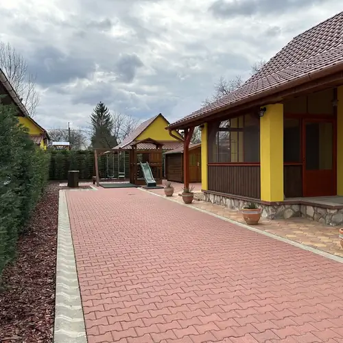 Gyöngy 2 Vendégház Berekfürdő 002 kép