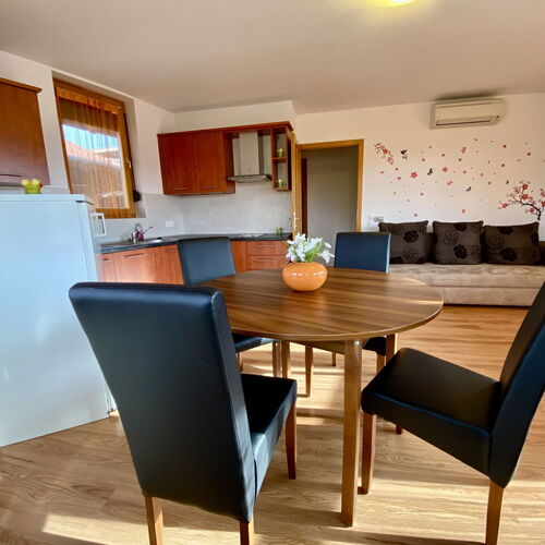 Hunor Napsugár Apartman Balatonlelle  2