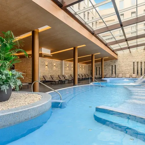 &Eacute;lm&eacute;nymedence