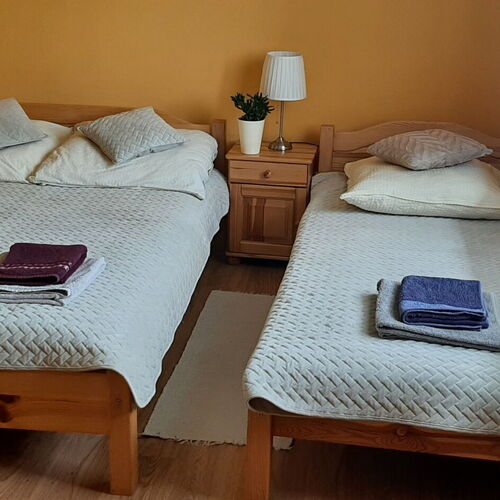 sypialnia w apartamencie 