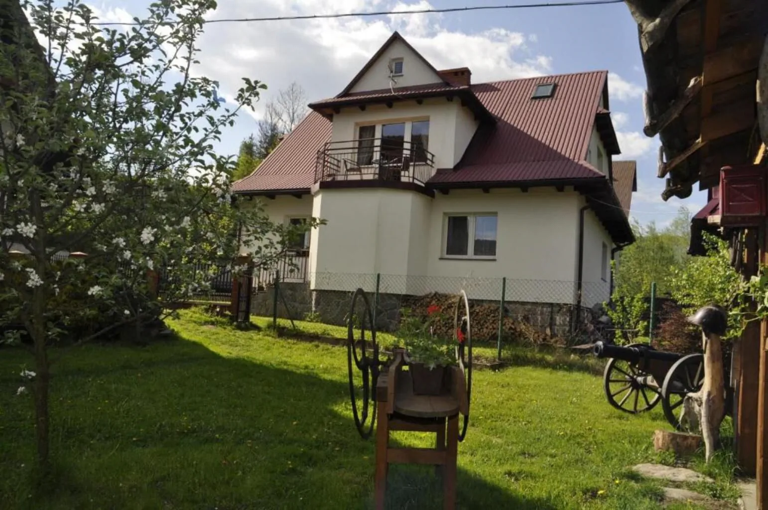 Apartamenty & Domek Gawędówka Krościenko