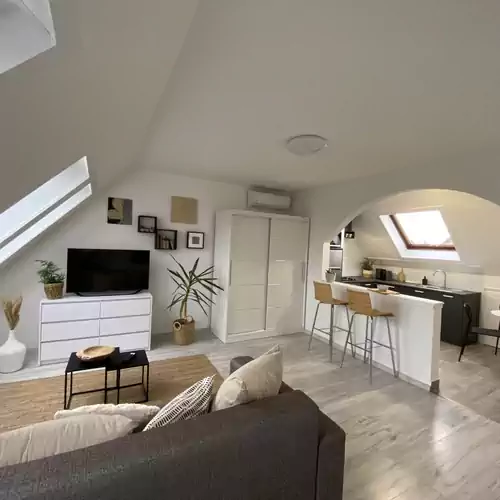 Neva Apartman Eger 002 kép