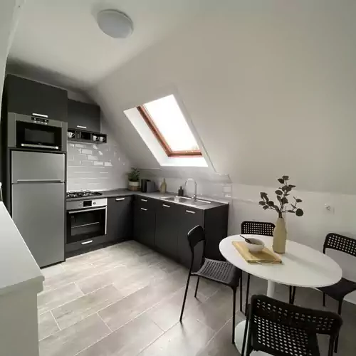 Neva Apartman Eger 007 kép