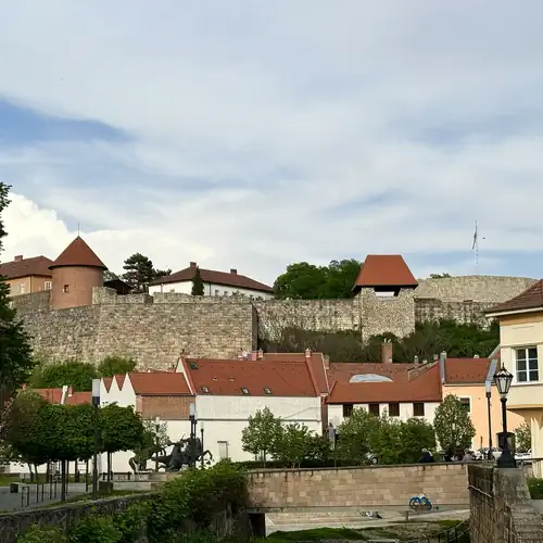 Neva Apartman Eger 028 kép