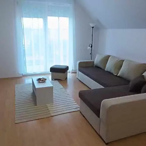 Orsi Apartman Balatonlelle 004 kép