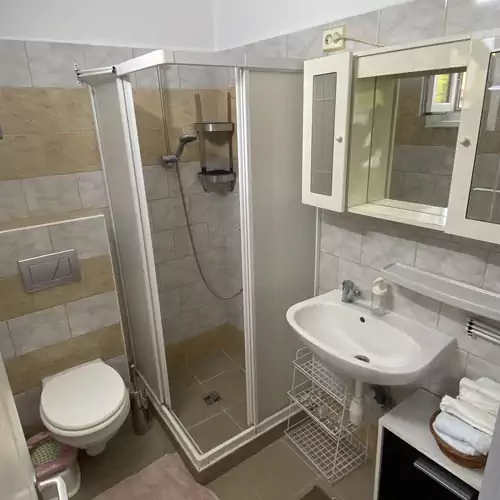 Eszter Apartman Balatonmáriafürdő 011 kép