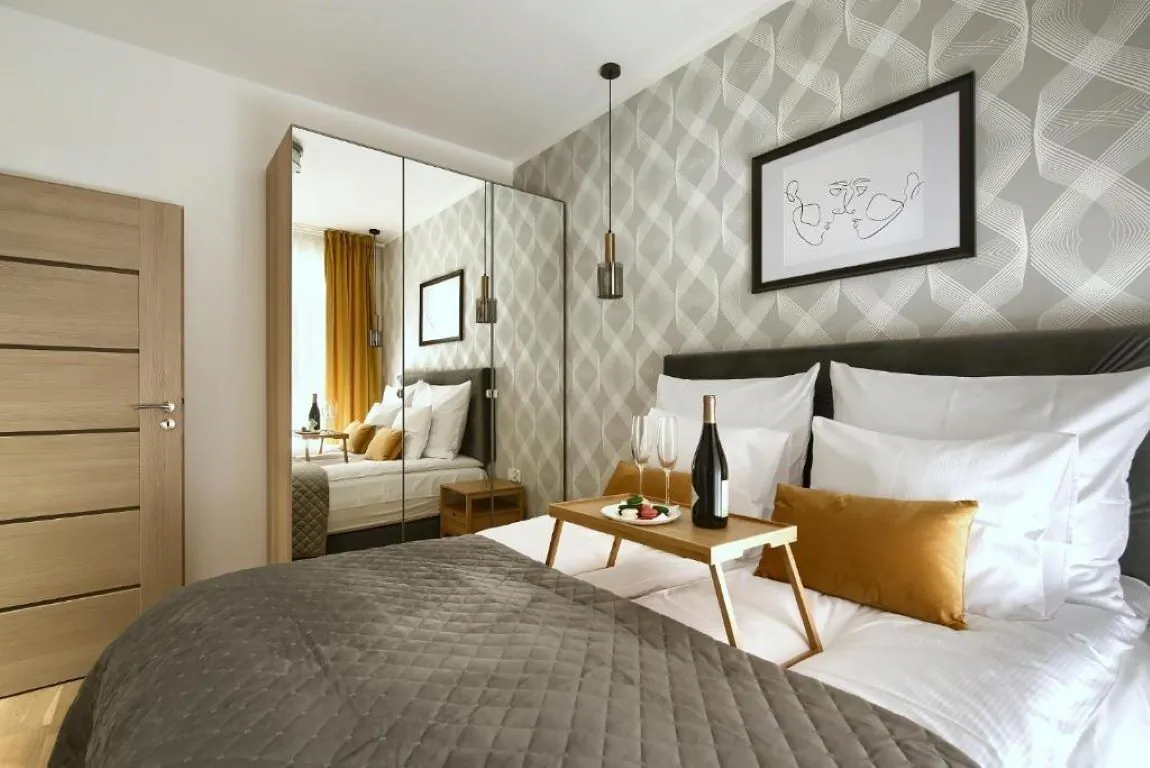 Impero Apartment Centrum -Poznań Parking