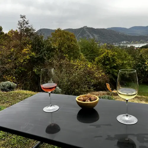 Boroz&aacute;s a teraszon