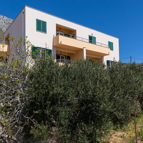 Apartmanok Parkolóhellyel Dugi Rat, Omis - 19516 Dugi Rat  2