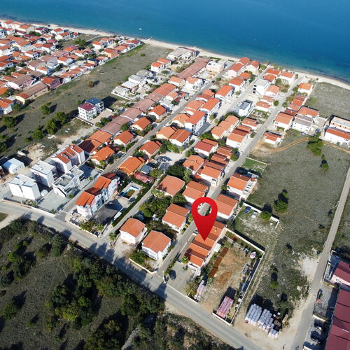 Apartmanok Parkolóhellyel Vir - 20177  2