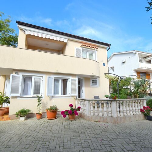 Apartments With Parking Space Čižići, Krk - 20348 Čižići