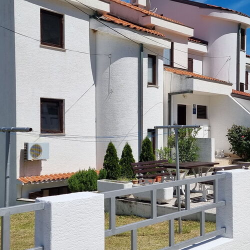 Apartmanok A Tenger Mellett Baska, Krk - 20424 Baška  2
