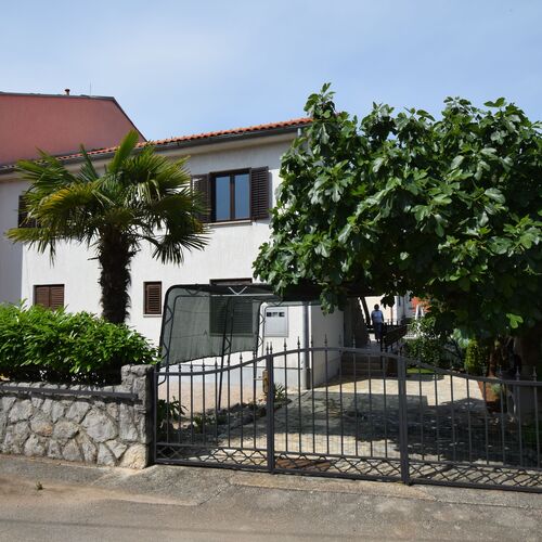 Apartmanok Parkolóhellyel Malinska, Krk - 20460 Malinska