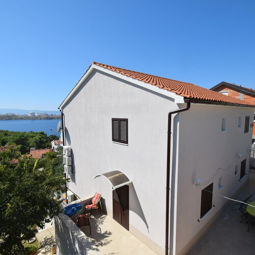 Apartmanok Parkolóhellyel Omisalj, Krk - 20472 Omišalj  2