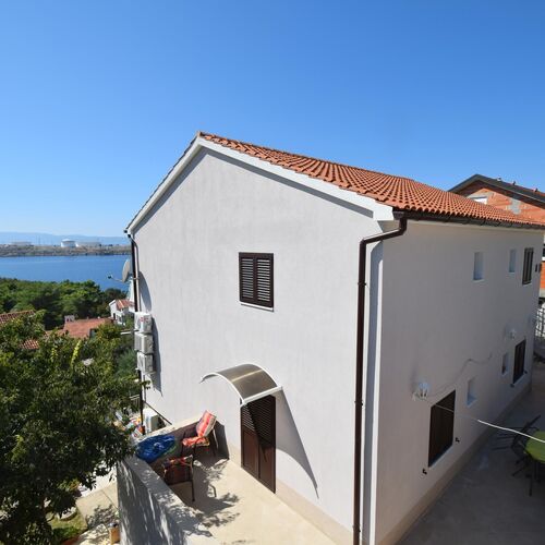 Apartments With Parking Space Omišalj, Krk - 20472 Omišalj