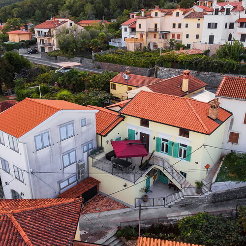 Nyaralóház A Tenger Mellett Kraj, Opátia - Opatija - 20496 Kraj  2