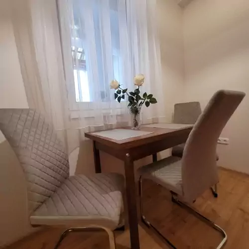 Melcsi Apartman Deluxe Gyula 007 kép