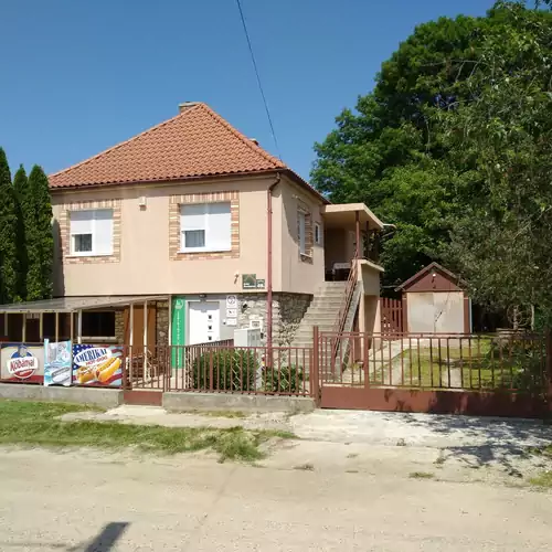 Erdei Vendégház Nagyesztergár 001 kép