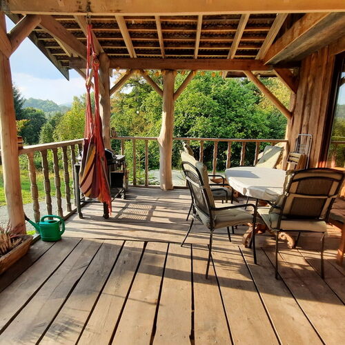 widok na góry i las