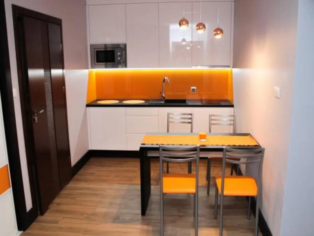 Karla- apartamenty i pokoje w Dębkach