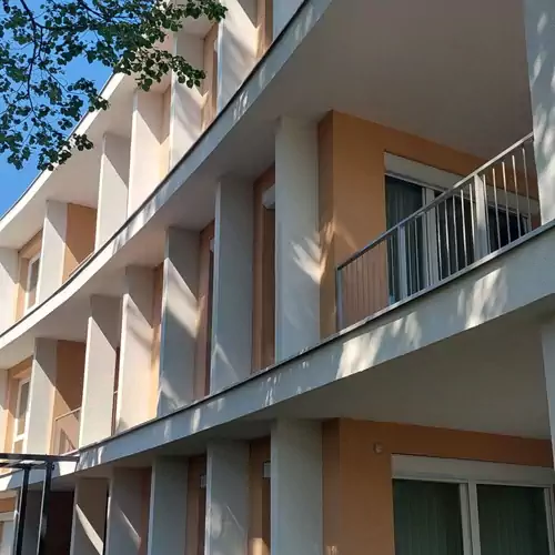 Töreki Extra Apartman Balatonalmádi 004 kép