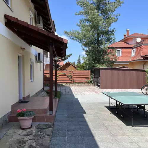 Villa Nagy Balatonlelle 002 kép