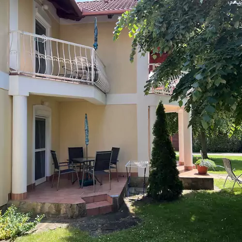 Villa Nagy Balatonlelle 003 kép