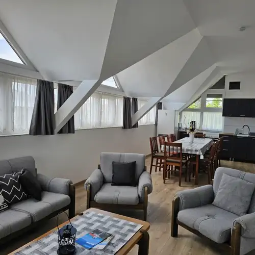 Babi Apartmanház Gyenesdiá 008 kép