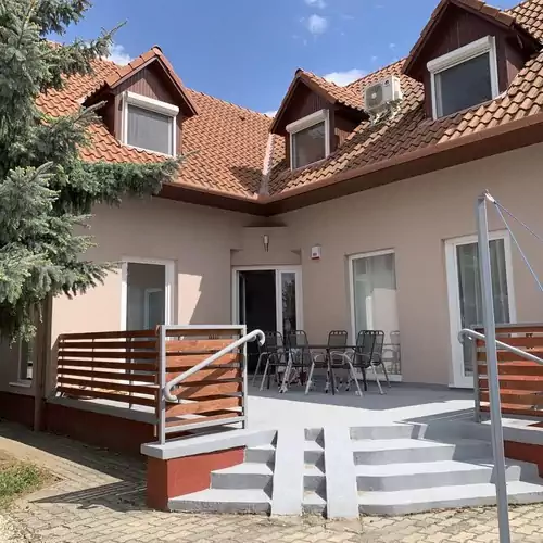 Sunshine Apartman Balatonboglár