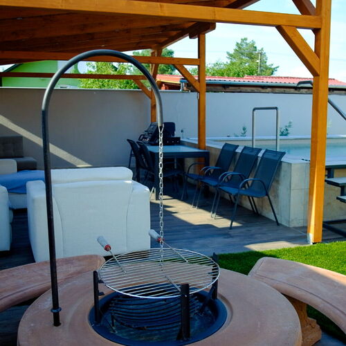 Luxvil Apartman Balatonkeresztúr  2