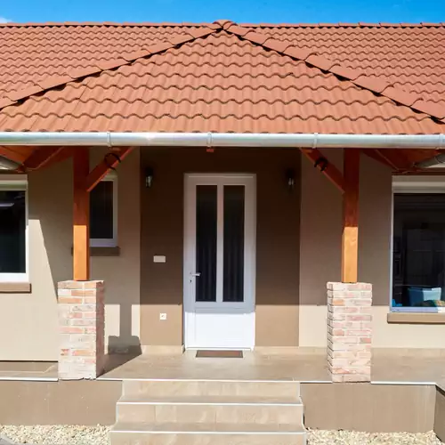 Deák Apartman Nyékládháza 003 kép