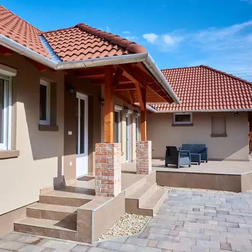 Deák Apartman Nyékládháza 008 kép