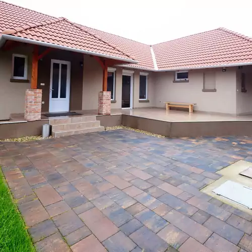 Deák Apartman Nyékládháza 021 kép