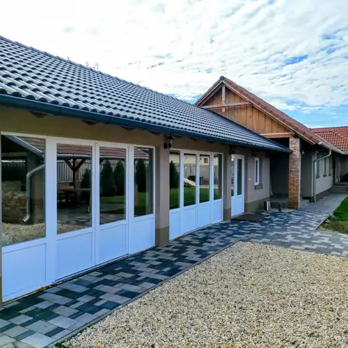 Deák Apartman Nyékládháza 040 kép